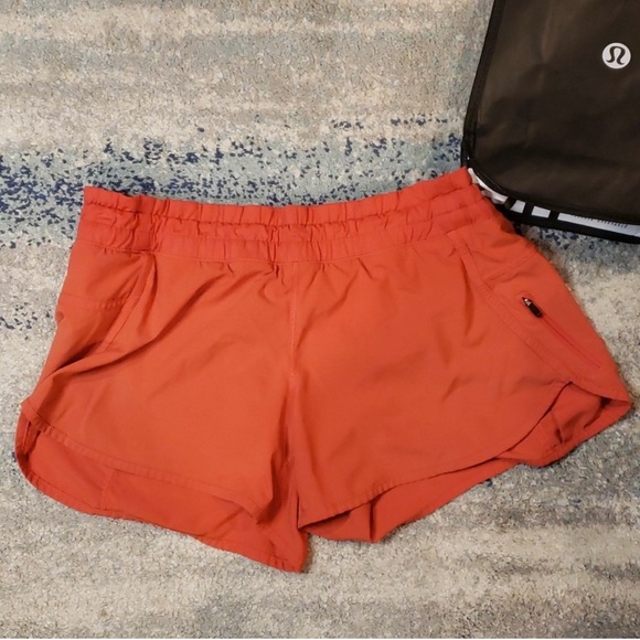 Lululemon Tracker Short 4” Vivid Flame - Picture 2 of 7